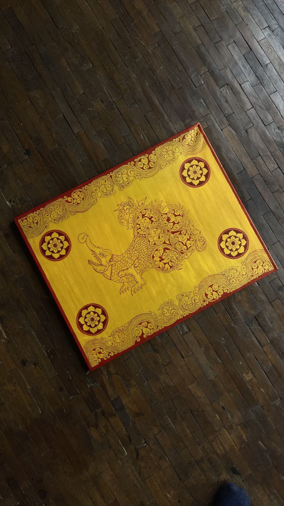 Sri Lanka Traditional makara design with lotus flowers