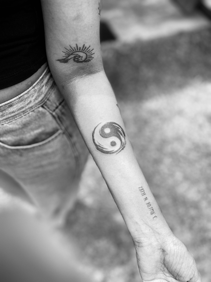ying yang tattoo